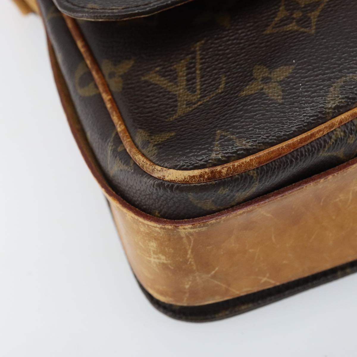 LOUIS VUITTON Monogram Cartouchiere MM Shoulder Bag M51253 LV Auth BA11124