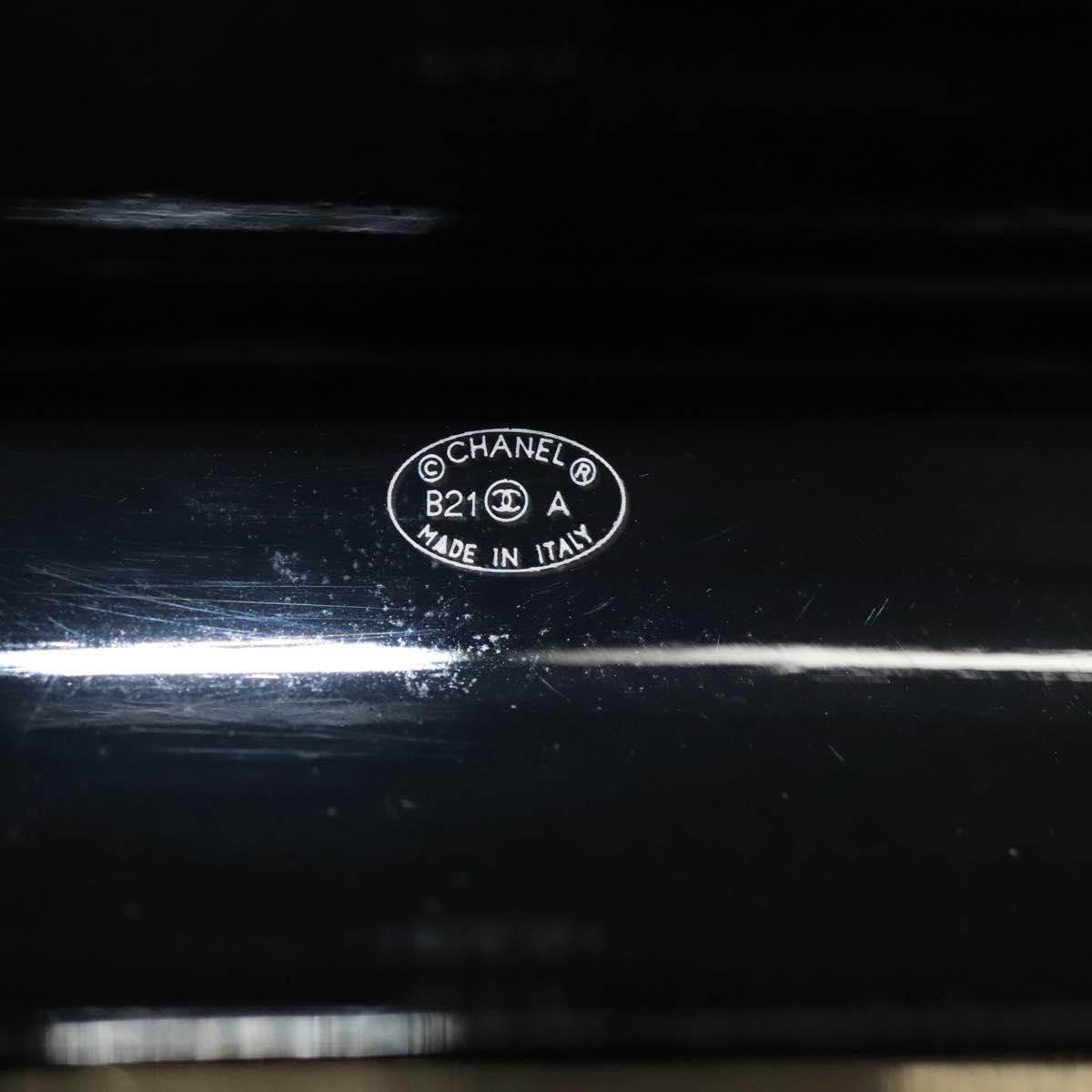 CHANEL Airpods case Shoulder plastic Black CC Auth BA1117AM