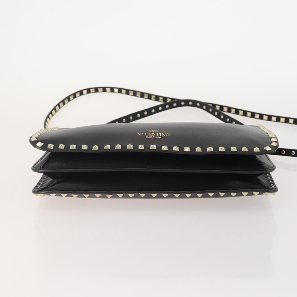 VALENTINO Rock studs Shoulder Bag Leather Black Gold Auth BA11213A