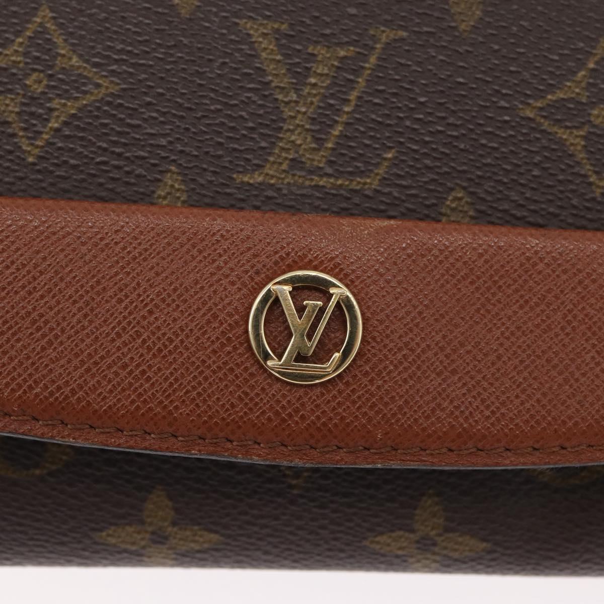 LOUIS VUITTON Monogram Bordeaux 27 Shoulder Bag M51797 LV Auth BA11240