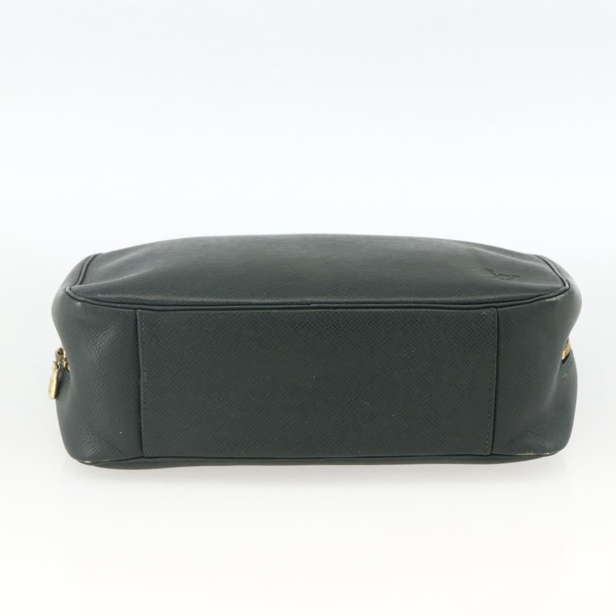 LOUIS VUITTON Taiga Trousse Toilette GM Clutch Bag Epicea M30214 LV Auth BA11283
