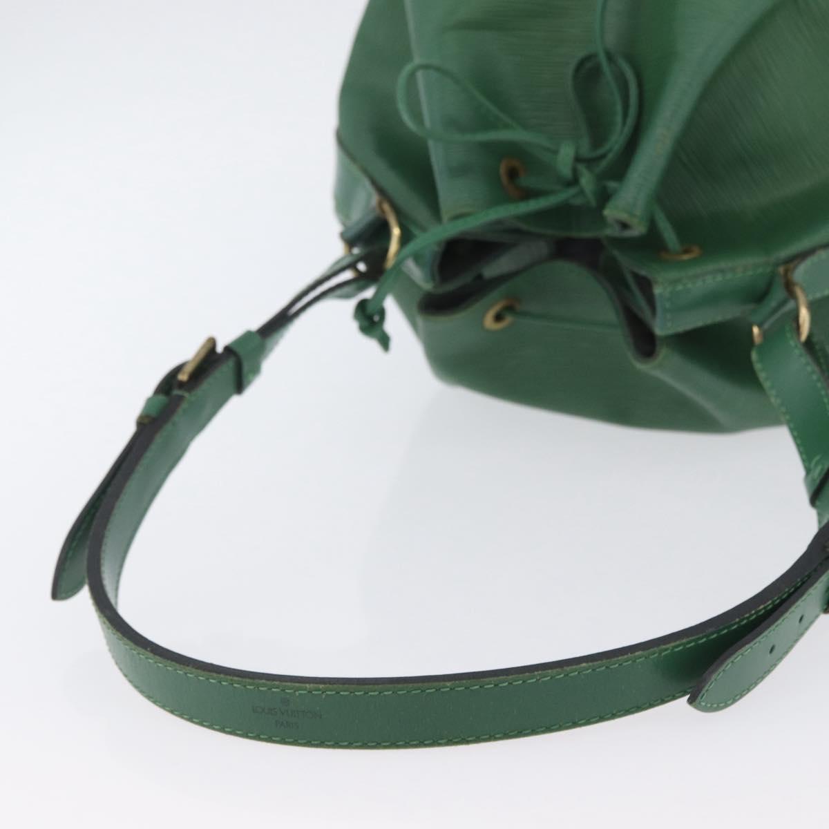 LOUIS VUITTON Epi Petit Noe Shoulder Bag Green M44104 LV Auth BA11550