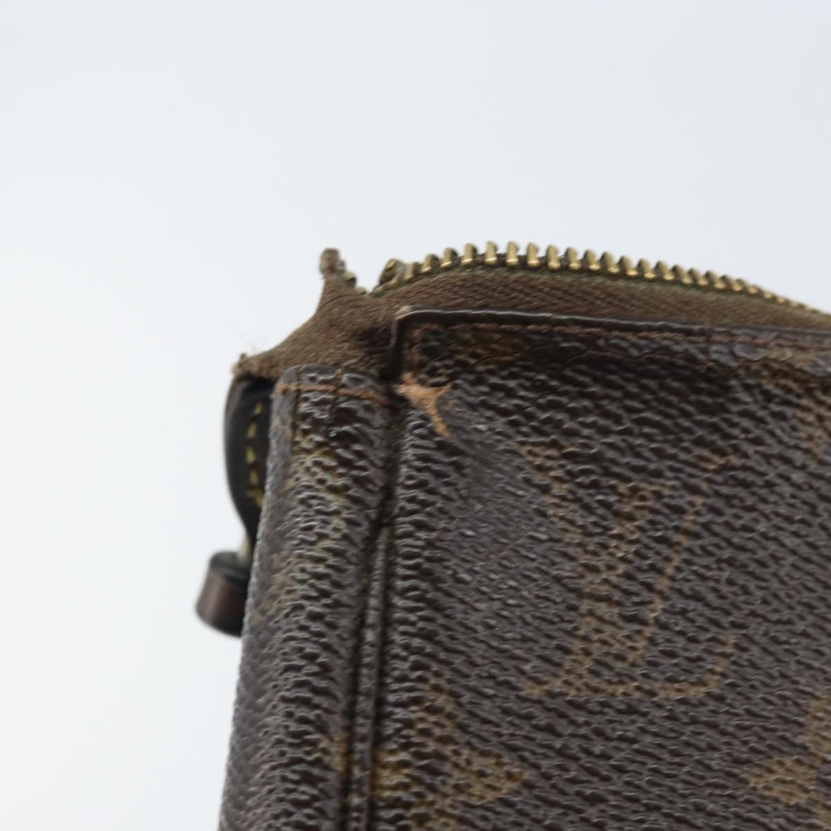LOUIS VUITTON Monogram Pochette Accessoires Pouch M51980 LV Auth BA11611