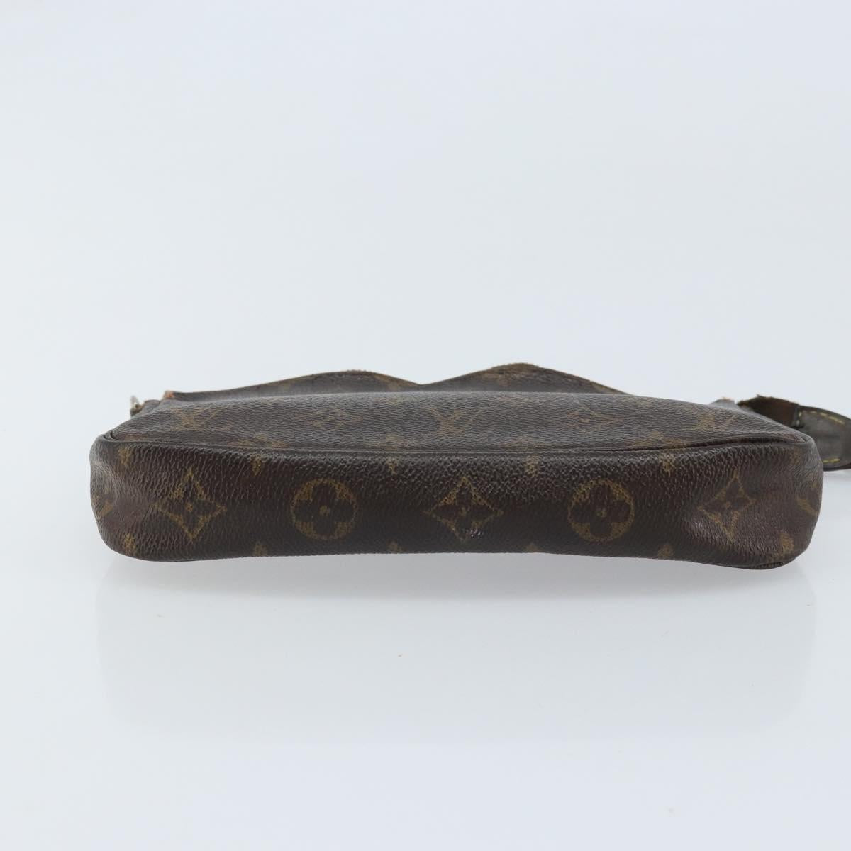LOUIS VUITTON Monogram Pochette Accessoires Pouch M51980 LV Auth BA11611