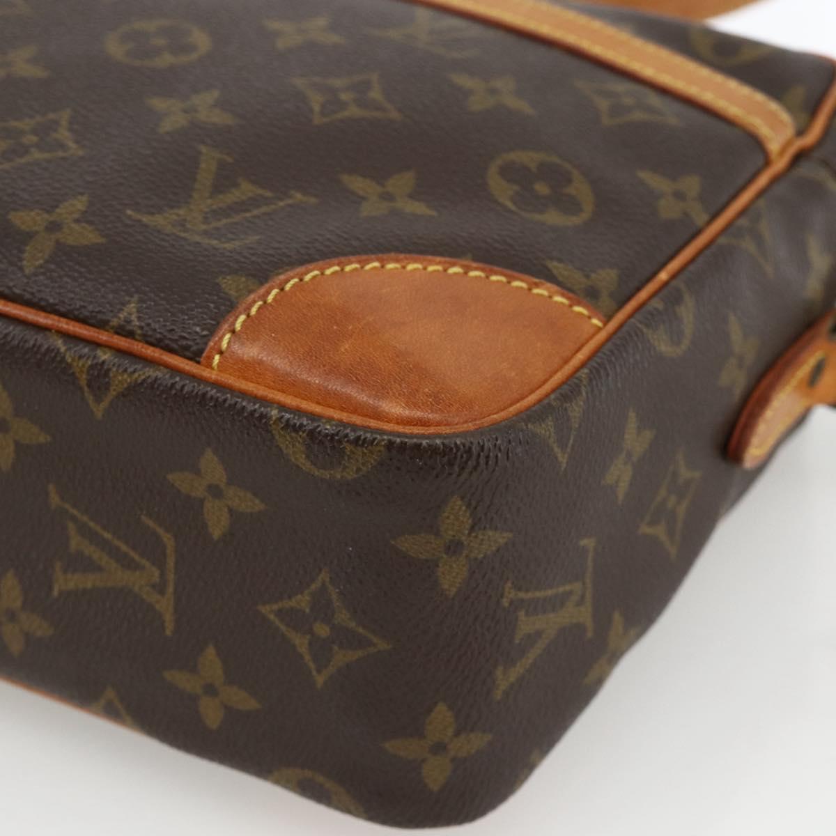 LOUIS VUITTON Monogram Trocadero 30 Shoulder Bag M51272 LV Auth BA11659