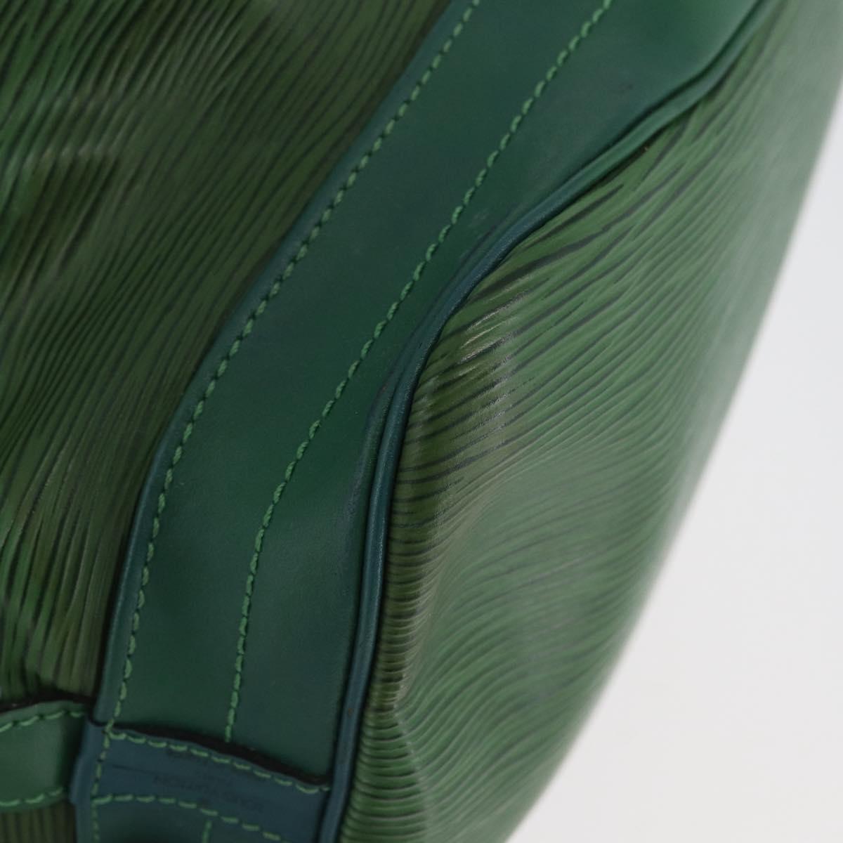 LOUIS VUITTON Epi Noe Shoulder Bag Green M44004 LV Auth BA11687