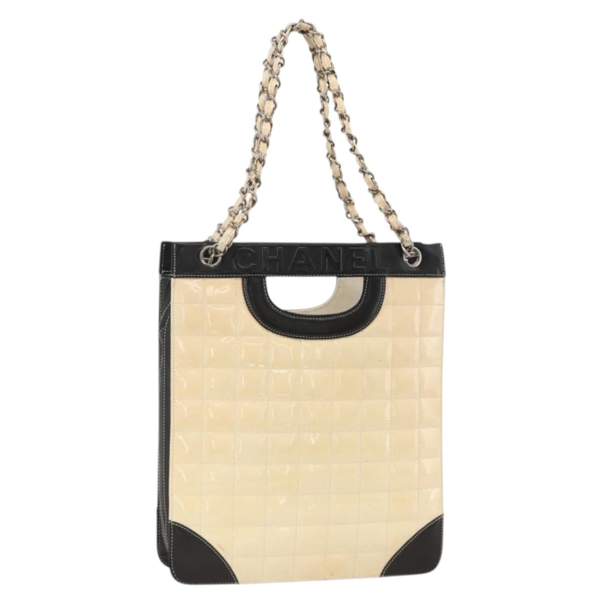 CHANEL Choco Bar Chain Shoulder Bag Patent Leather Beige Silver CC Auth BA11764A