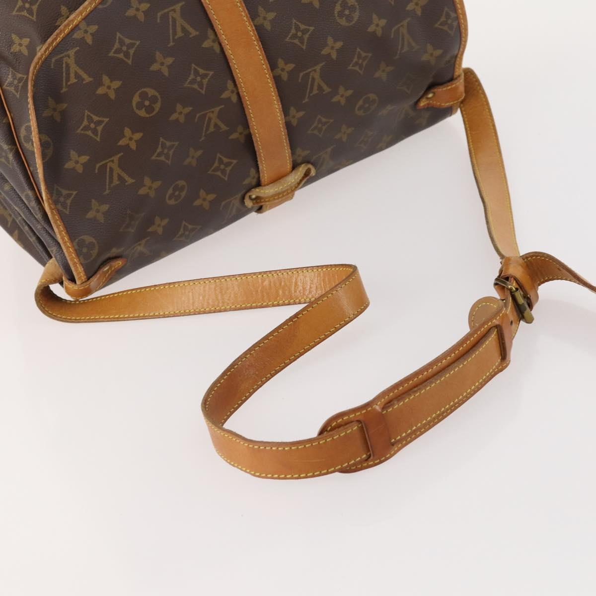 LOUIS VUITTON Monogram Saumur 35 Shoulder Bag M42254 LV Auth BA11793