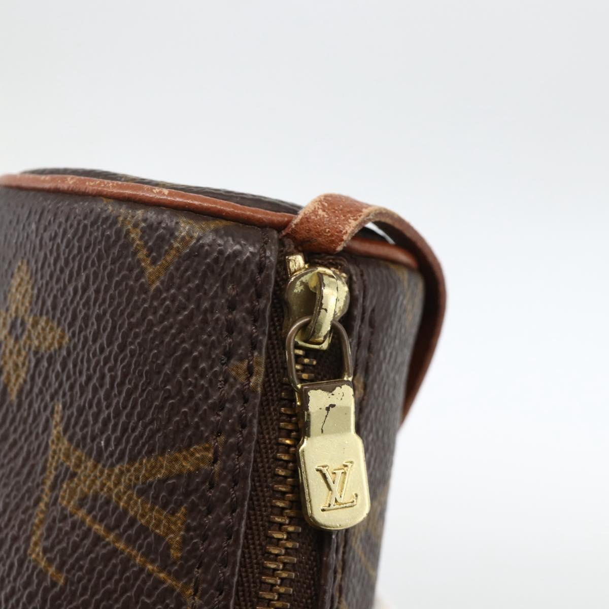 LOUIS VUITTON Monogram Papillon Pouch LV Auth BA11871
