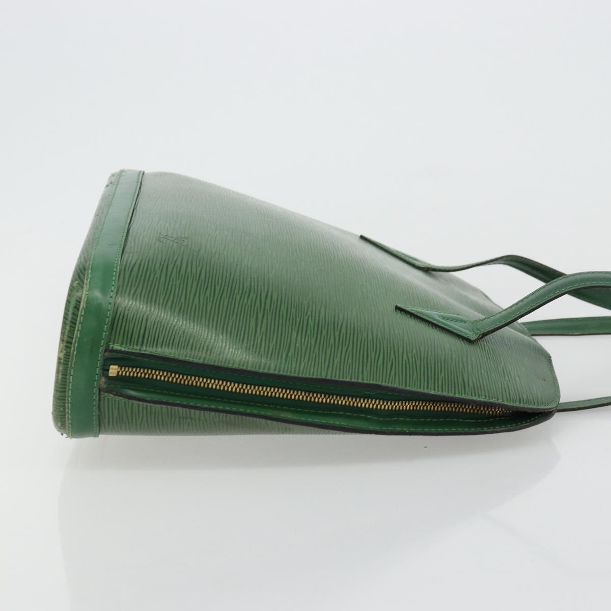 LOUIS VUITTON Epi Lussac Shoulder Bag Green M52284 LV Auth BA12273