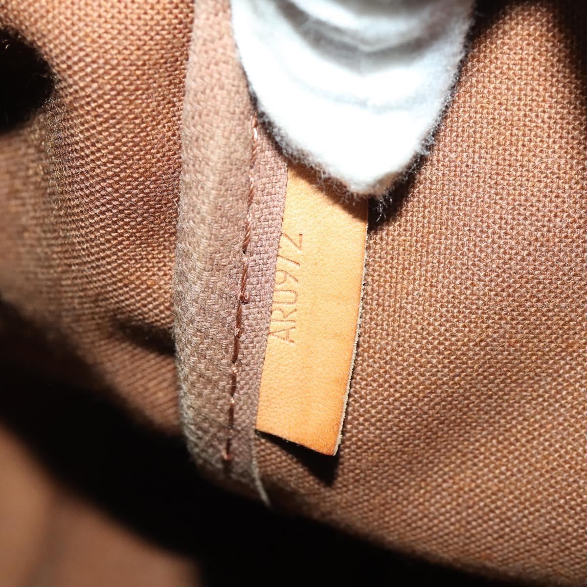 LOUIS VUITTON Monogram Saumur 35 Shoulder Bag M42254 LV Auth BA12326