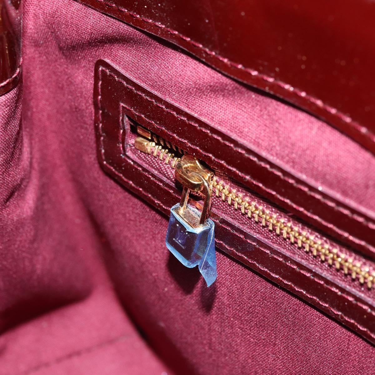 LOUIS VUITTON Monogram Vernis Wilshire PM Bag Pomme D'amour M93642 Auth BA12387A