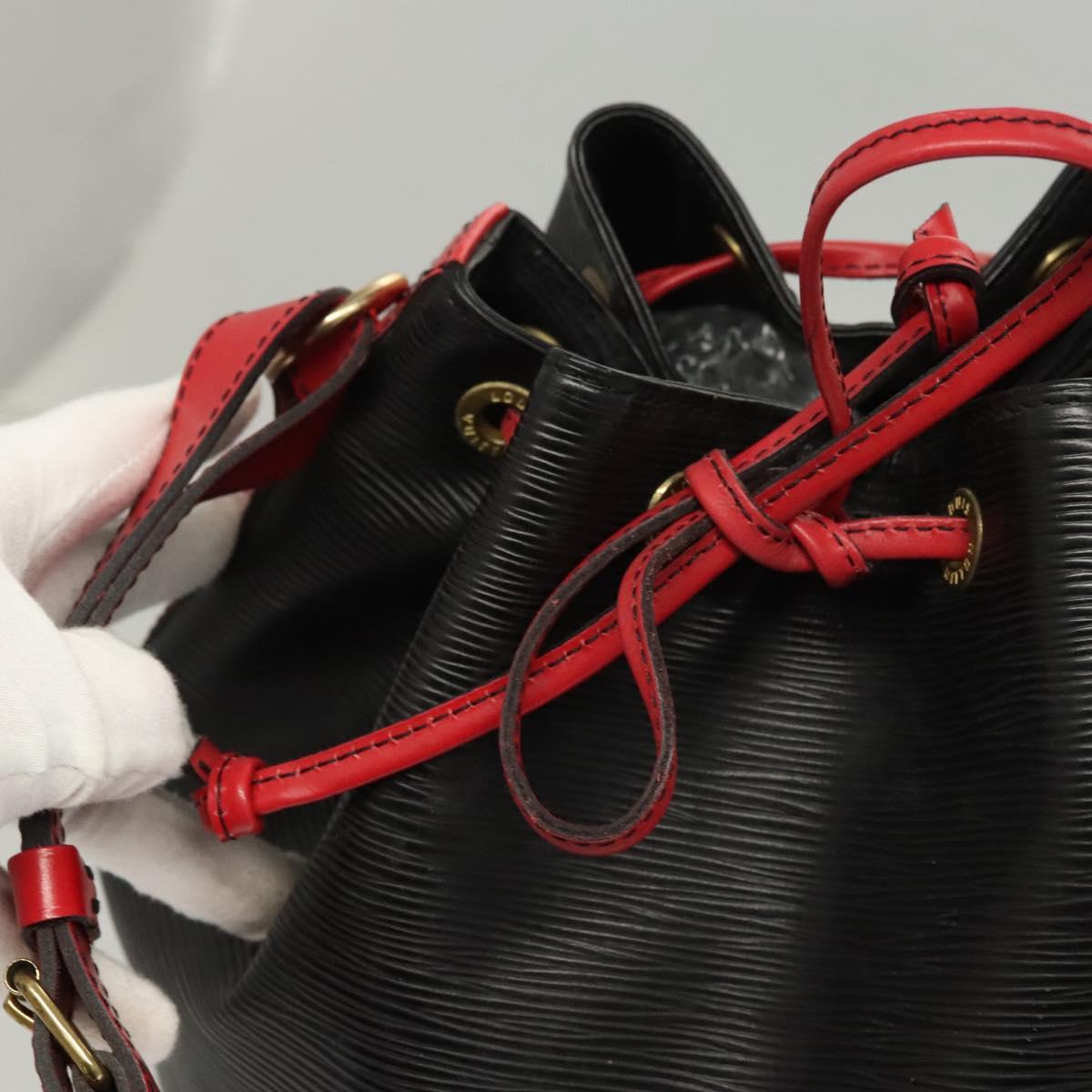 LOUIS VUITTON Epi Noe Shoulder Bag Bicolor Black Red M44017 LV Auth BA1247