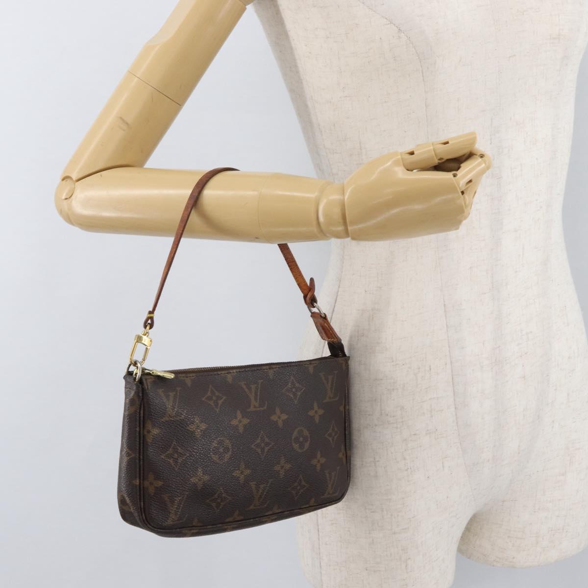 LOUIS VUITTON Monogram Pochette Accessoires Pouch M51980 LV Auth BA12527