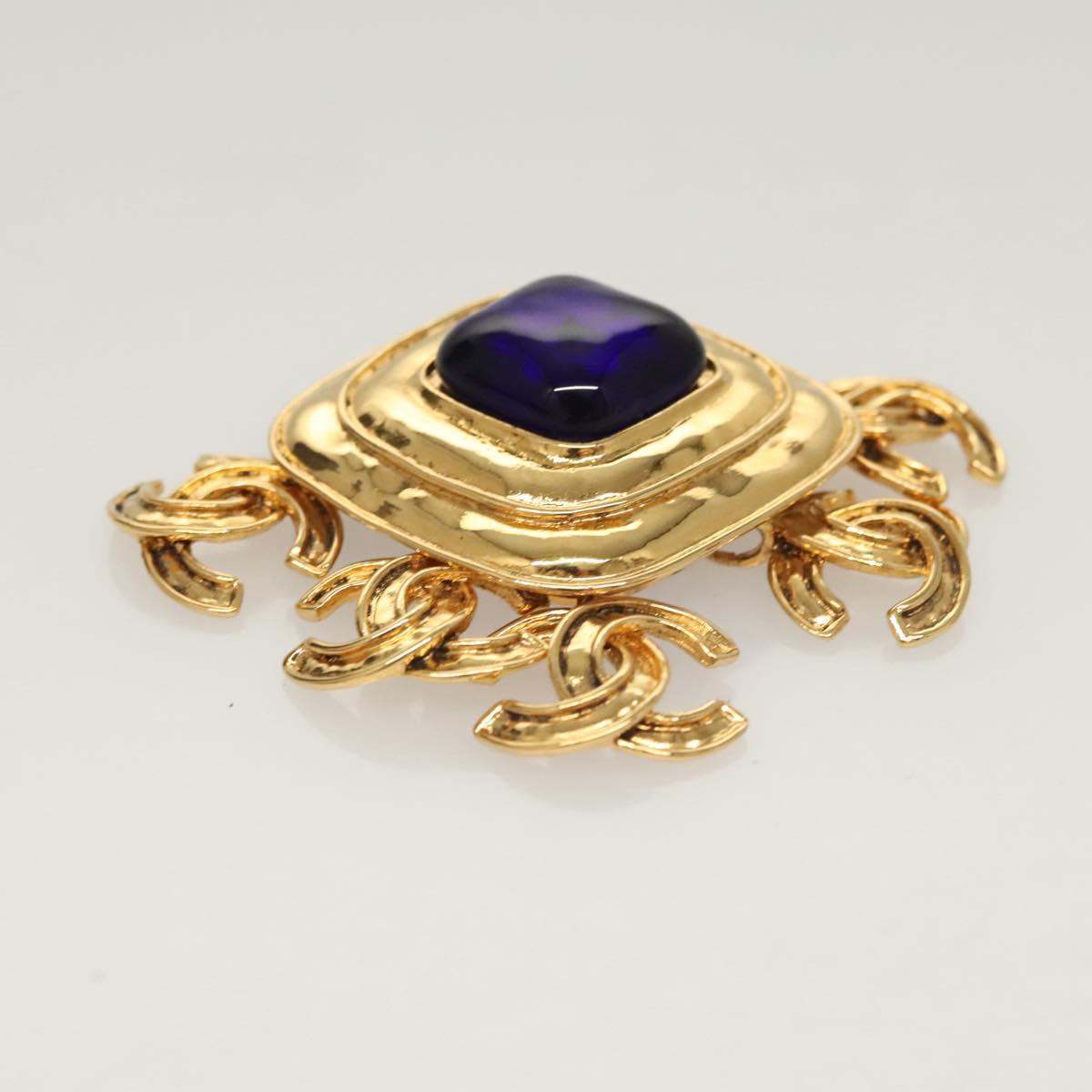 CHANEL Brooch metal Gold CC Auth BA1258SAM