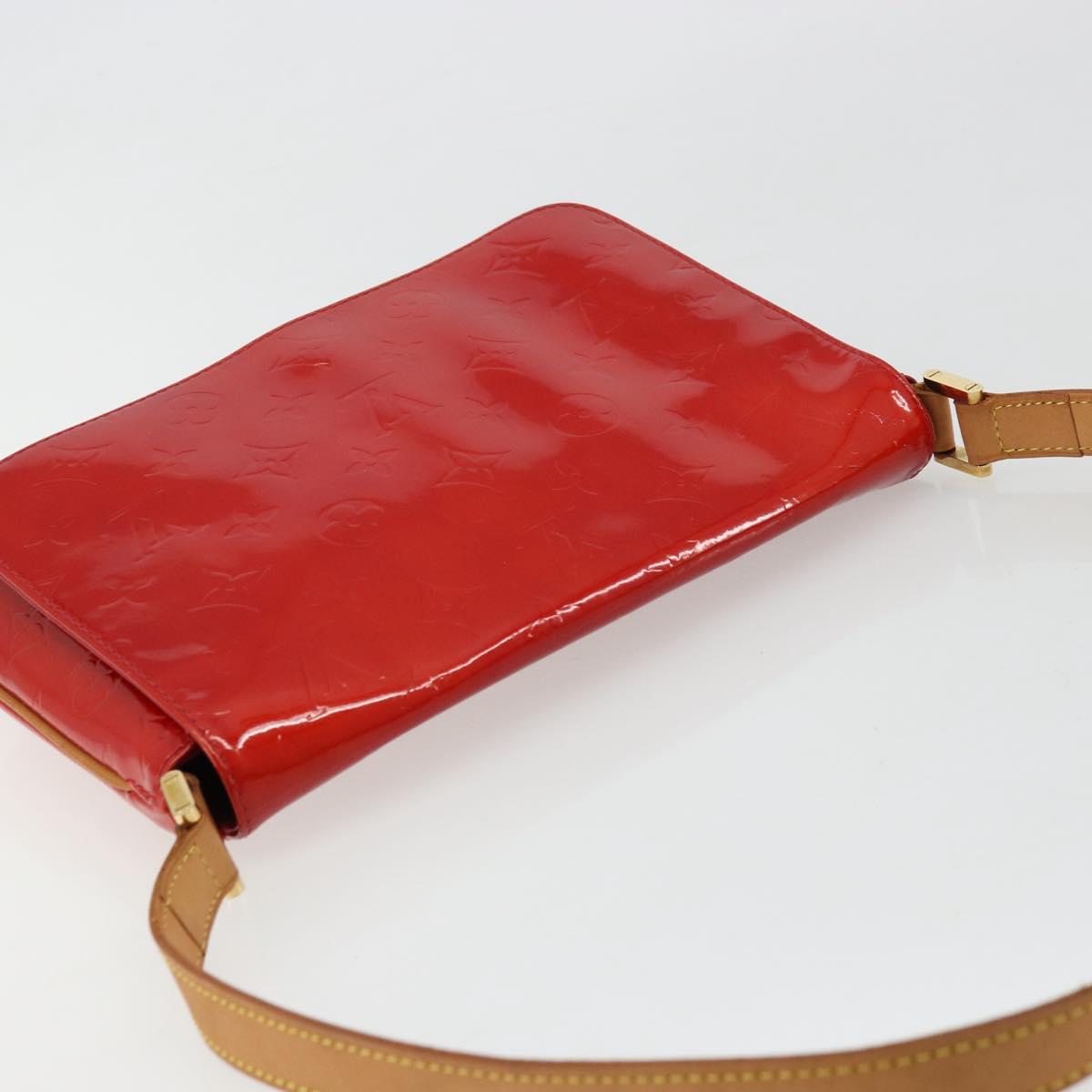 LOUIS VUITTON Monogram Vernis Thompson Street Bag Red Rouge M91094 Auth BA12592