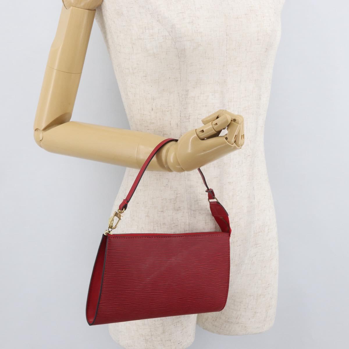 LOUIS VUITTON Epi Pochette Accessoires Pouch Red M52947 LV Auth BA12612A