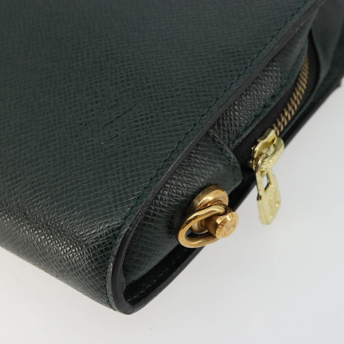 LOUIS VUITTON Taiga Baikal Clutch Bag Epicea M30184 LV Auth BA12765