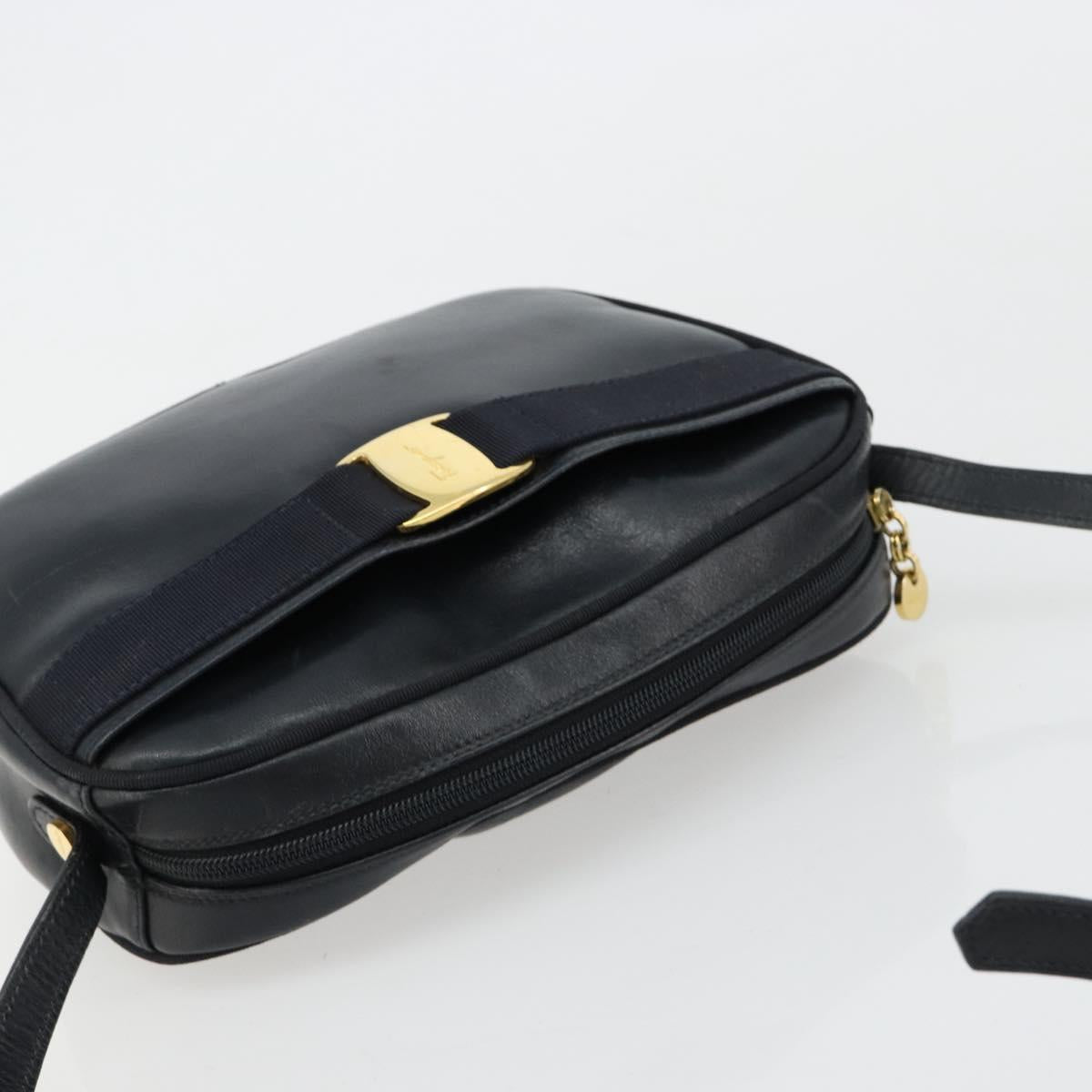 Salvatore Ferragamo Vala Shoulder Bag Leather Navy Gold Auth BA12880