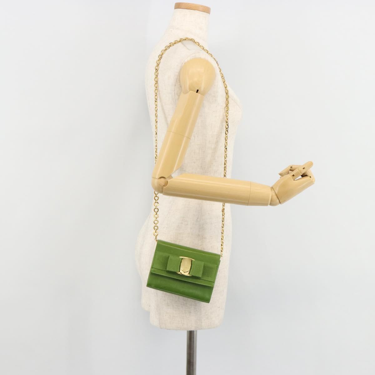 Salvatore Ferragamo Vara Ribbon Chain Bag Leather Green Gold Auth BA12890