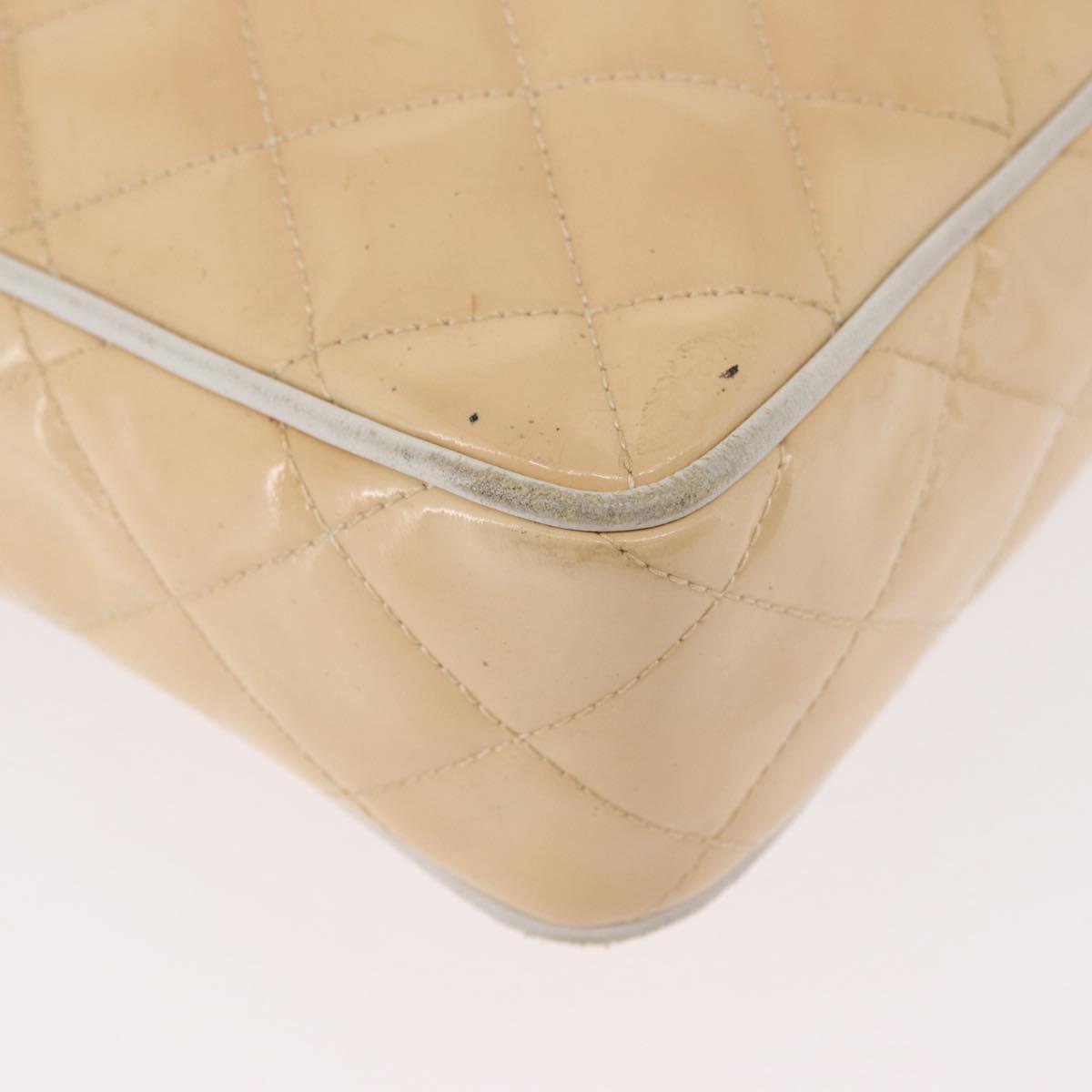 CHANEL Matelasse Chain Shoulder Bag Patent Leather Ivory Gold CC Auth BA13017