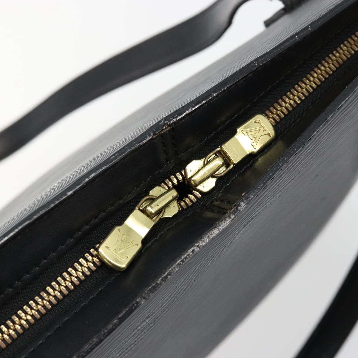 LOUIS VUITTON Epi Lussac Shoulder Bag Black M52282 LV Auth BA13025