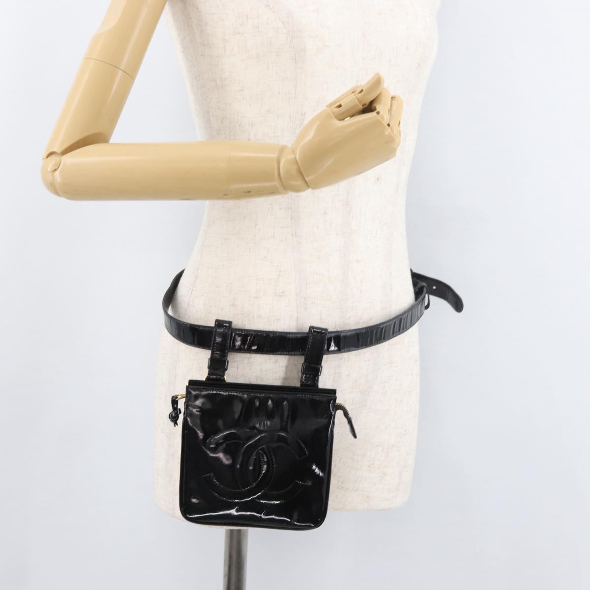 CHANEL Matelasse Waist bag Patent leather Black Gold CC Auth BA13072