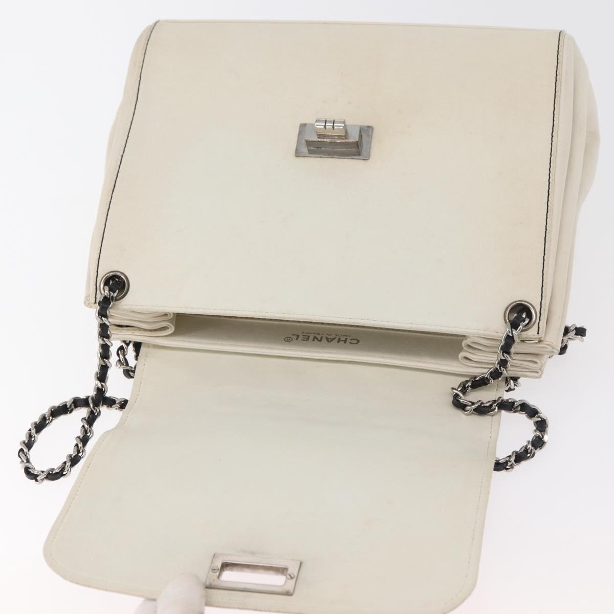 CHANEL Choco Bar Chain Shoulder Bag Leather White Silver black CC Auth BA13099A