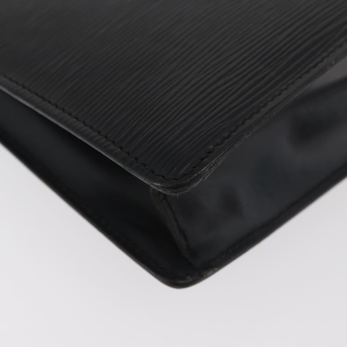 LOUIS VUITTON Epi Serie Dragonne Clutch Bag Black Noir M52612 LV Auth BA13129