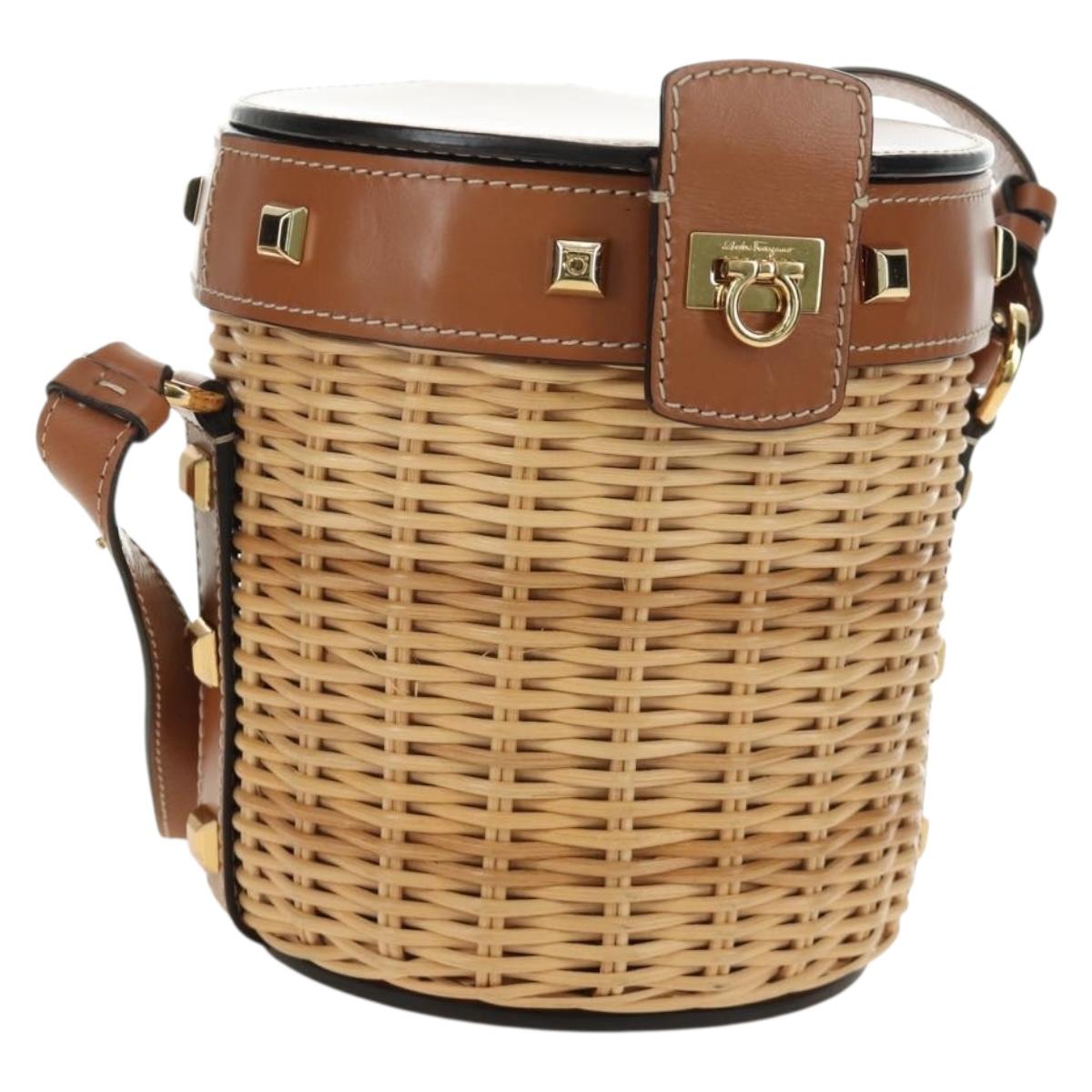 Salvatore Ferragamo Gancini Straw Bag Raffia Beige Gold Auth BA13293SM