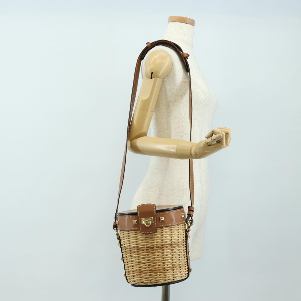 Salvatore Ferragamo Gancini Straw Bag Raffia Beige Gold Auth BA13293SM