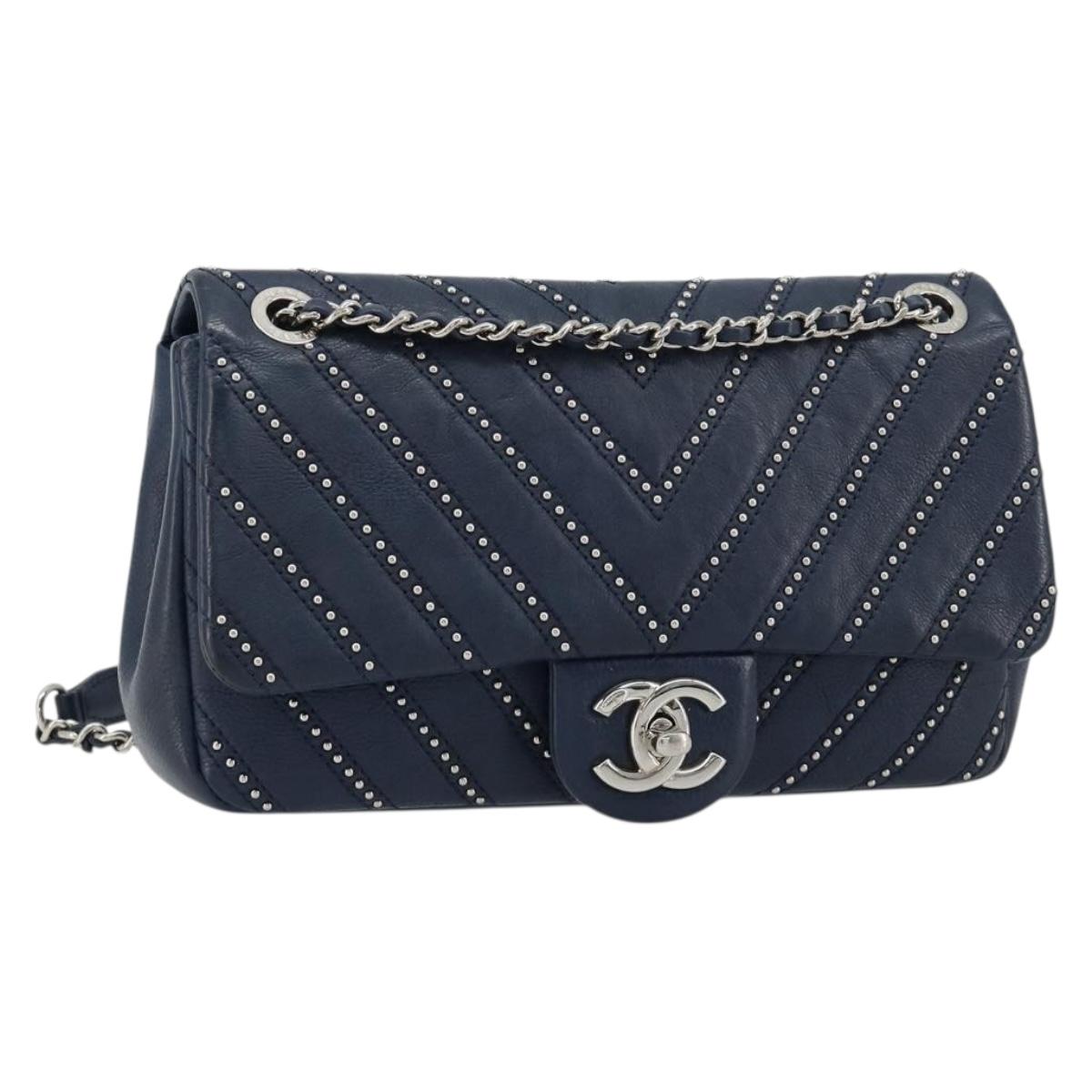 CHANEL V Stitch Chain Shoulder Bag Lamb Skin Navy Silver CC Auth BA13308V