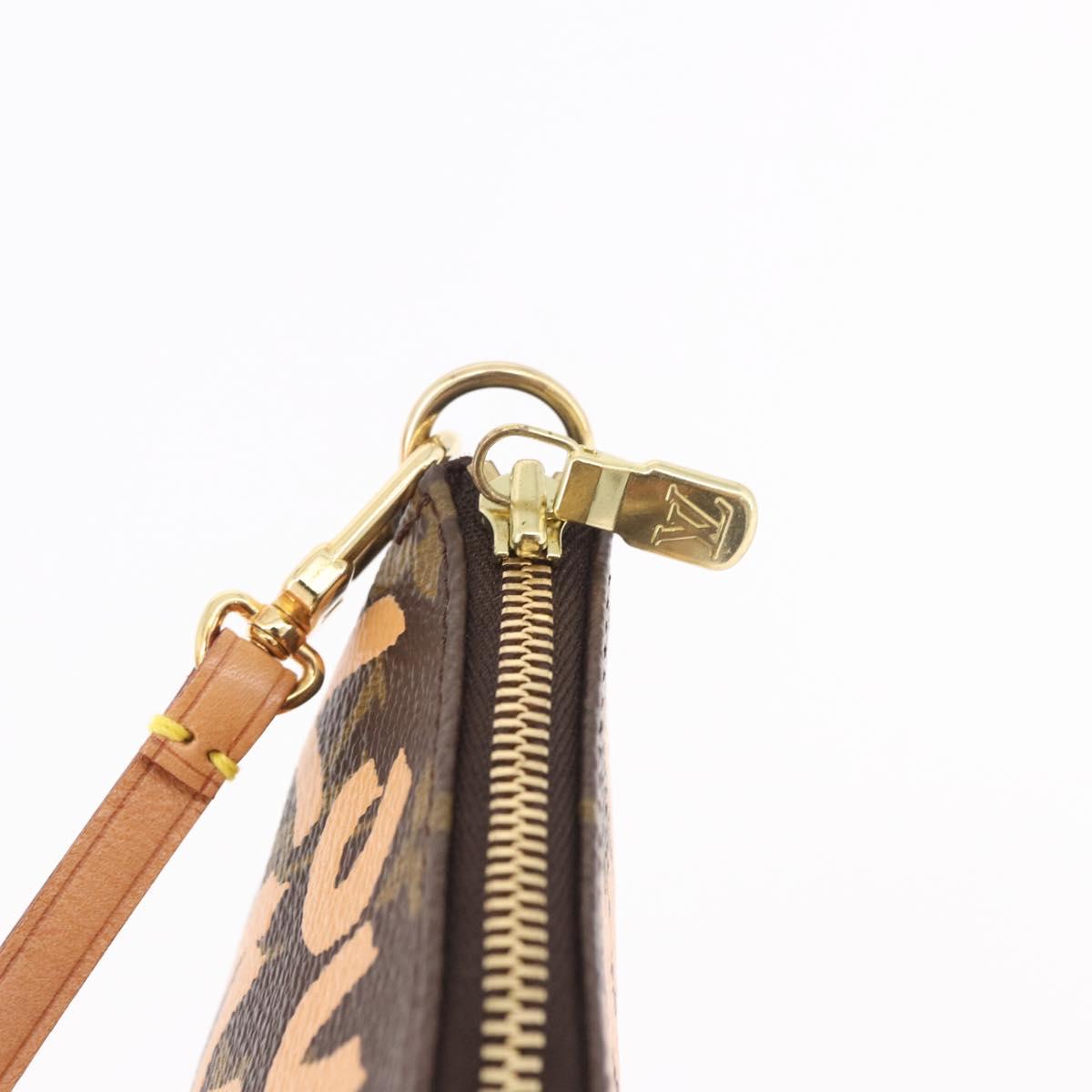 LOUIS VUITTON Graffiti Pochette Accessoires Orange M92193 LV Auth BA13322SAV