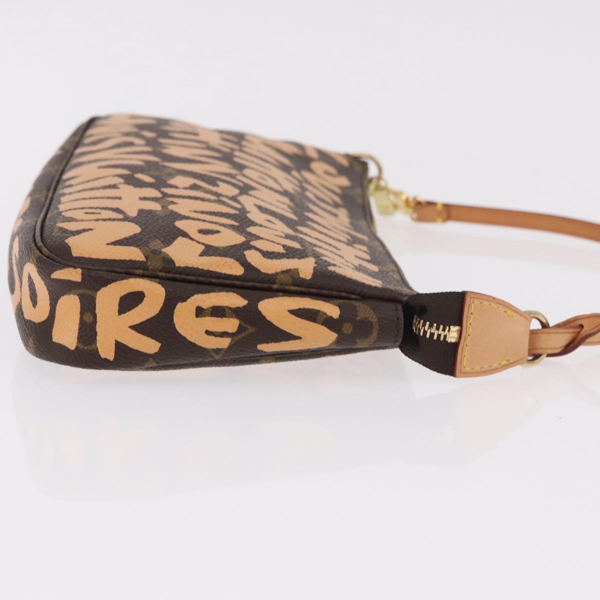 LOUIS VUITTON Graffiti Pochette Accessoires Orange M92193 LV Auth BA13322SAV