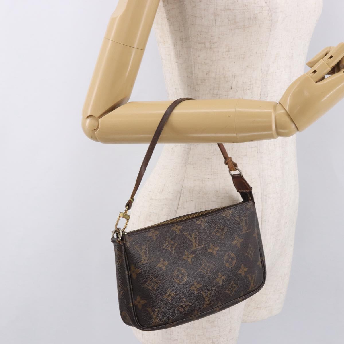 LOUIS VUITTON Monogram Pochette Accessoires Pouch M51980 LV Auth BA13329