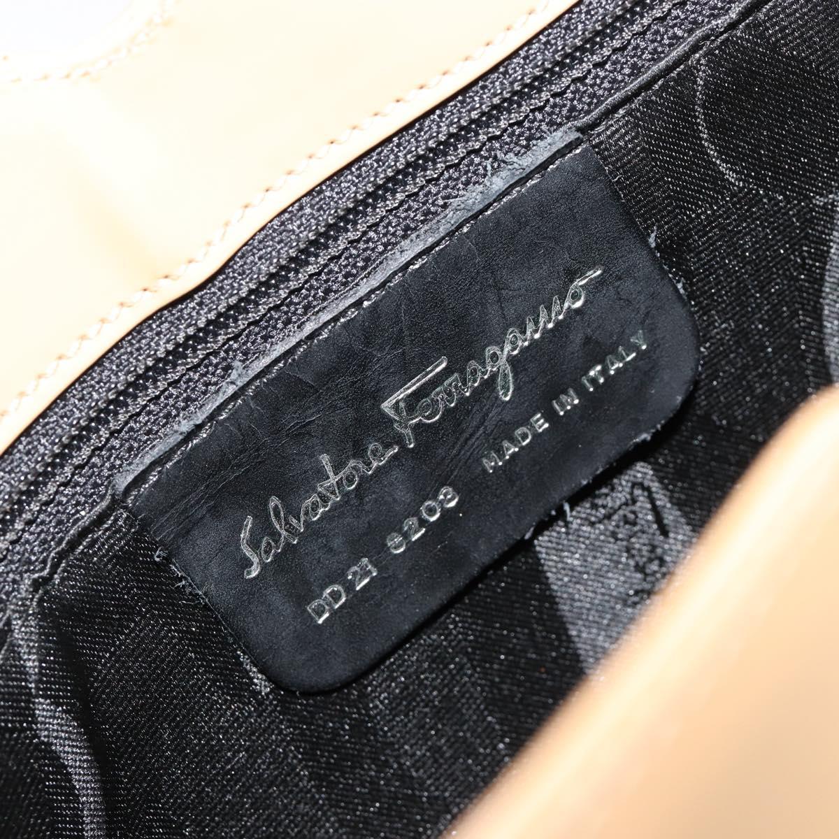 Salvatore Ferragamo Gancini Bag Patent leather Beige Silver Auth BA13361A