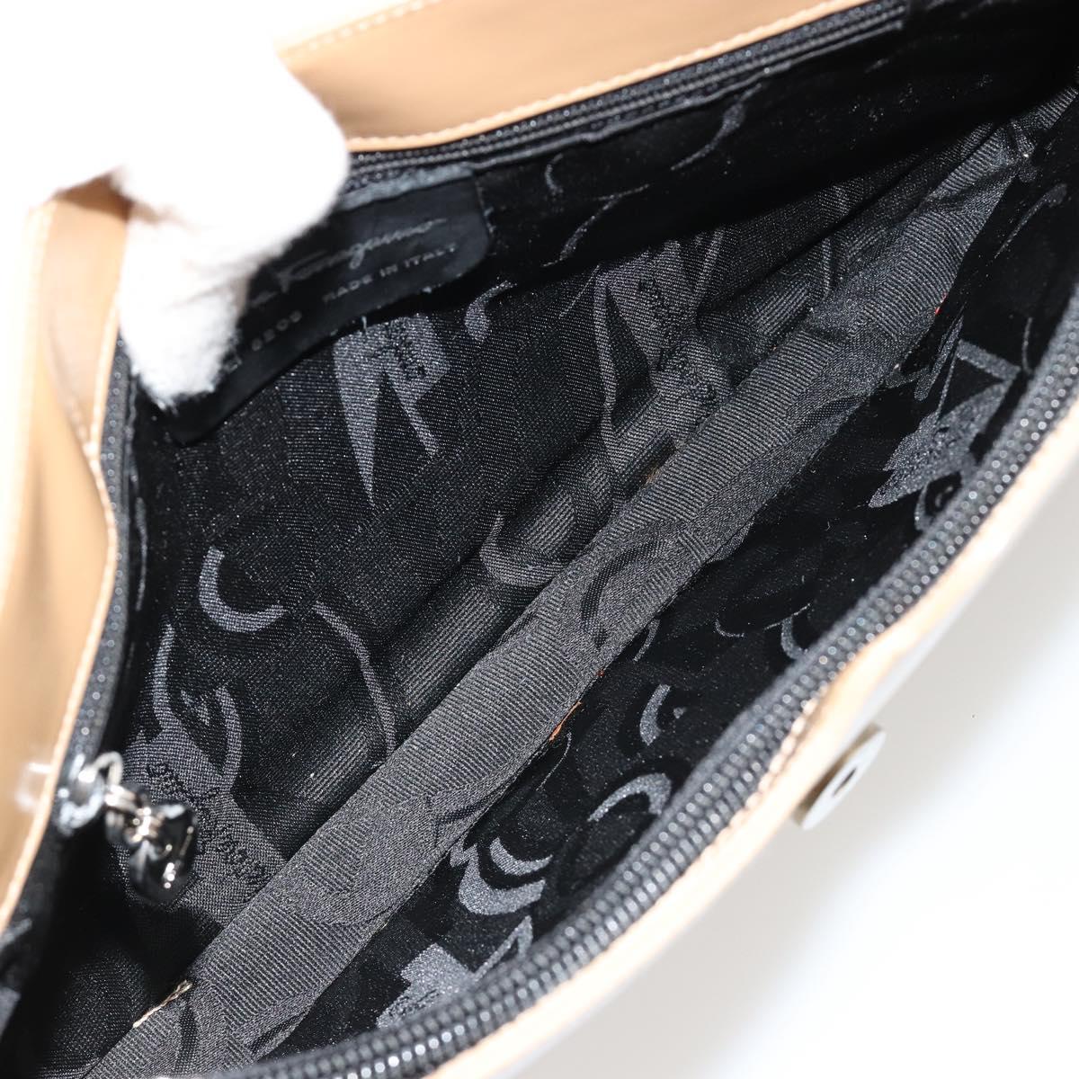 Salvatore Ferragamo Gancini Bag Patent leather Beige Silver Auth BA13361A