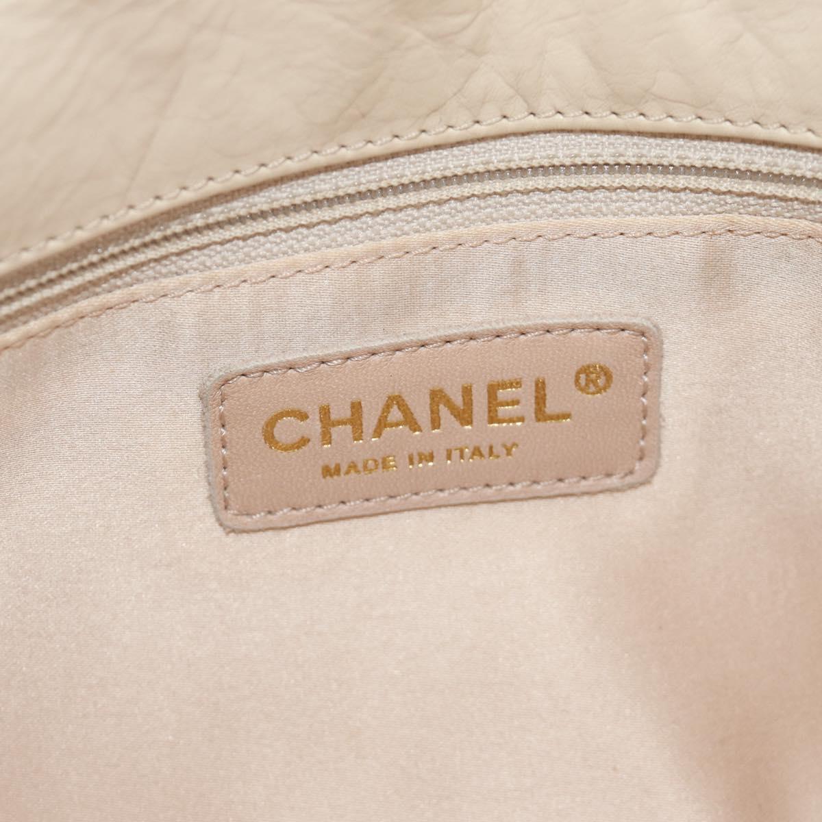 CHANEL Paris Moscou Musique Chain Bag Lamb Skin Beige Gold CC Auth BA13420SM