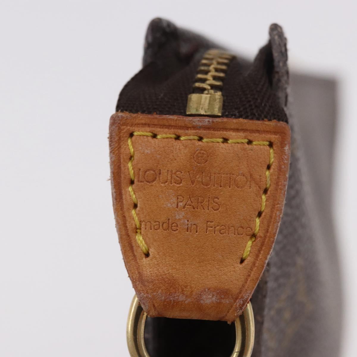 LOUIS VUITTON Monogram Bucket GM Accessory Pouch LV Auth BA13424