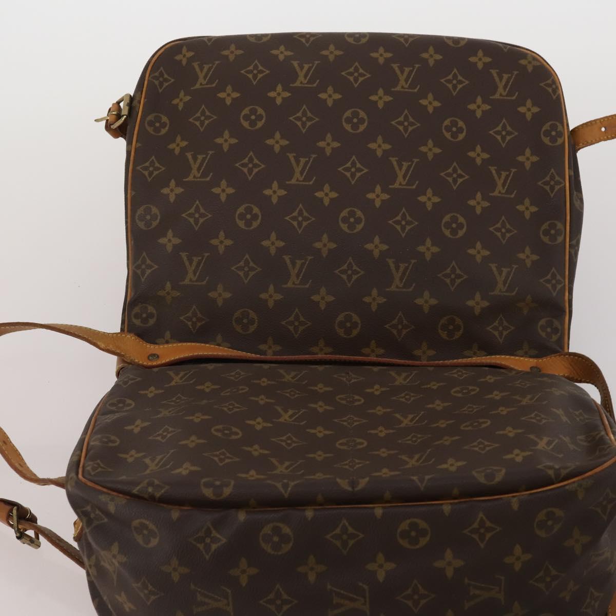LOUIS VUITTON Monogram Saumur 35 Shoulder Bag M42254 LV Auth BA13483