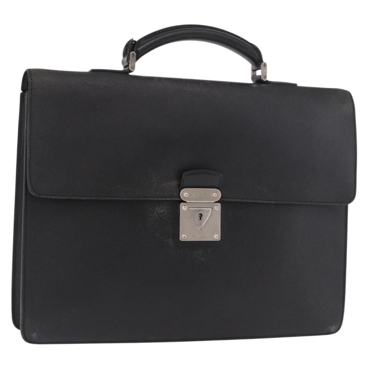 LOUIS VUITTON Taiga Robusto 2 Hand Bag Ardoise M32752 LV Auth BA13559