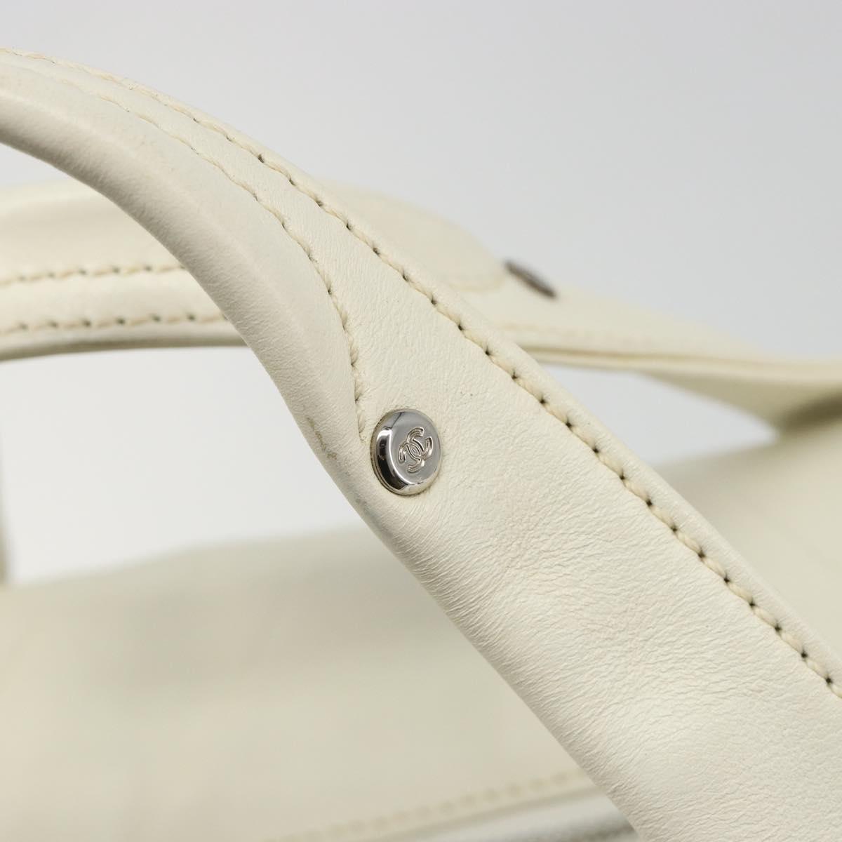 CHANEL V Stitch Hand Bag Lamb Skin White Silver CC Auth BA13606V