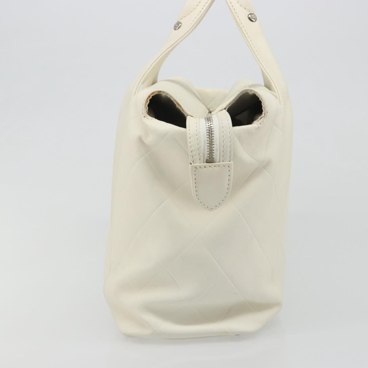 CHANEL V Stitch Hand Bag Lamb Skin White Silver CC Auth BA13606V