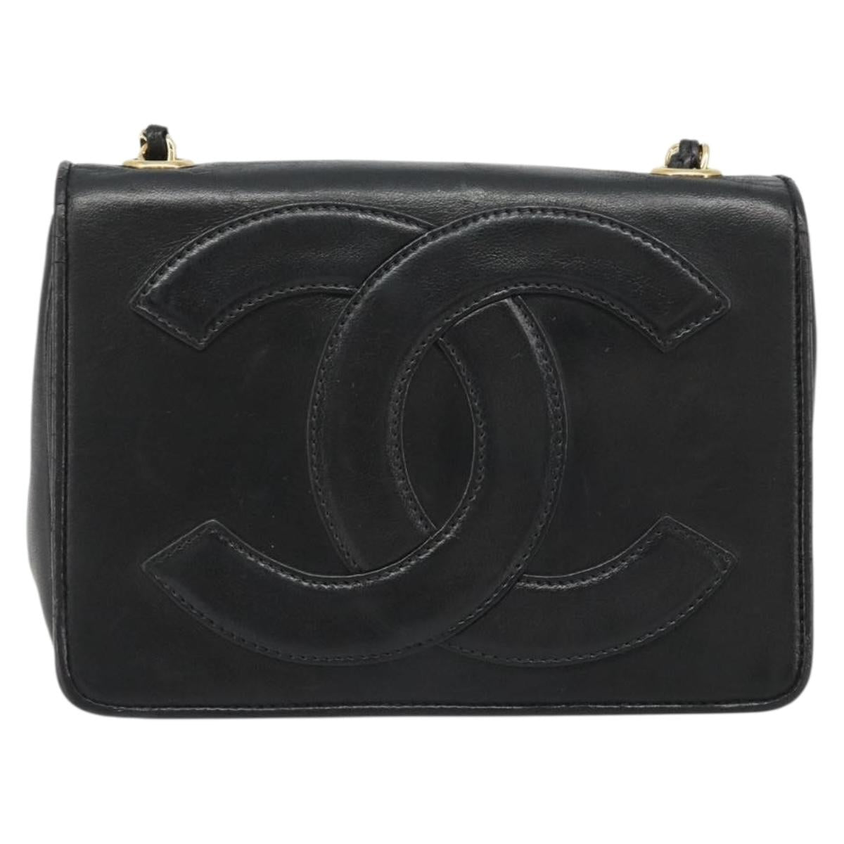 CHANEL Matelasse Chain Shoulder Bag Lamb Skin Gold Black CC Auth BA13617A