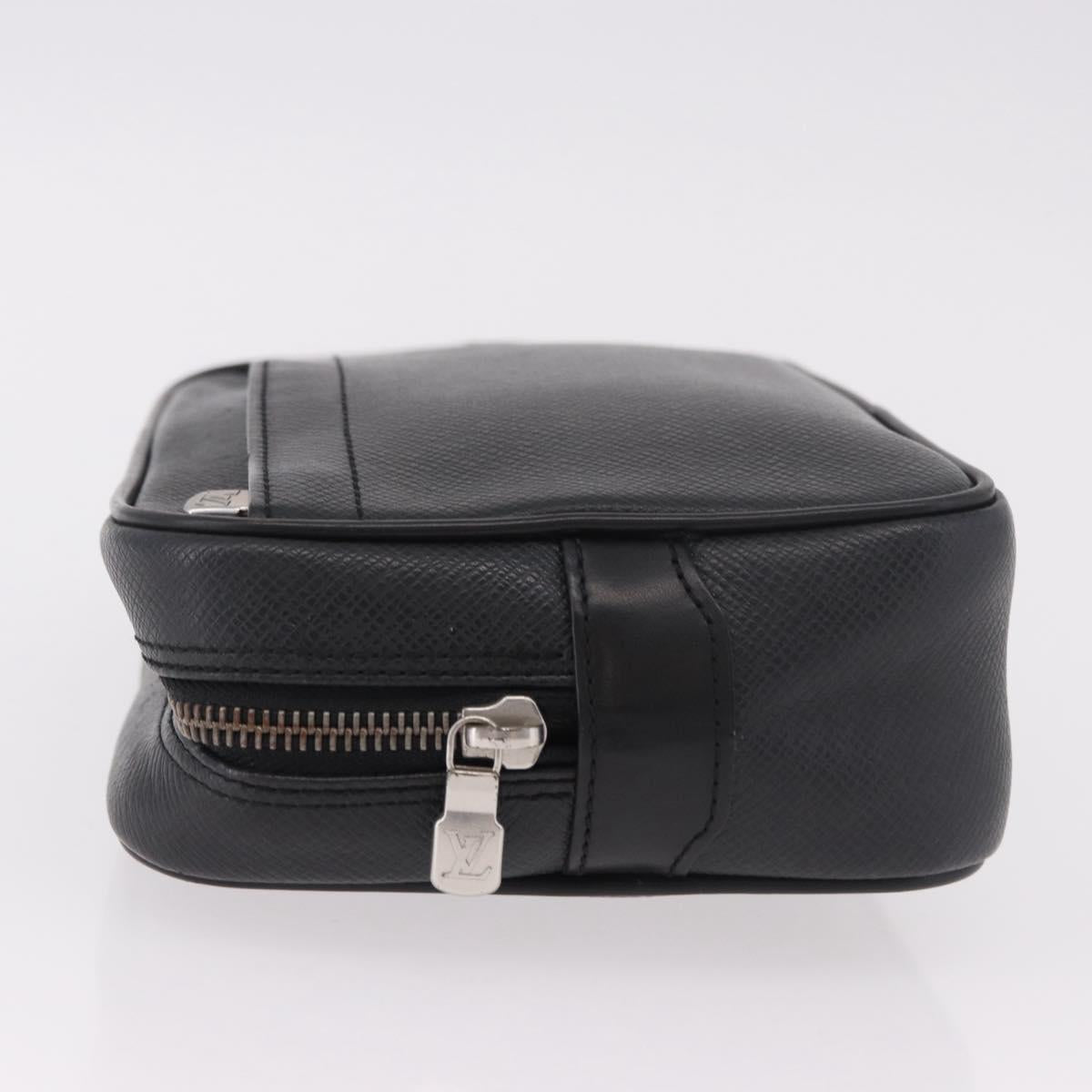 LOUIS VUITTON Taiga Karga Clutch Bag Ardoise Black M30812 LV Auth BA13765A