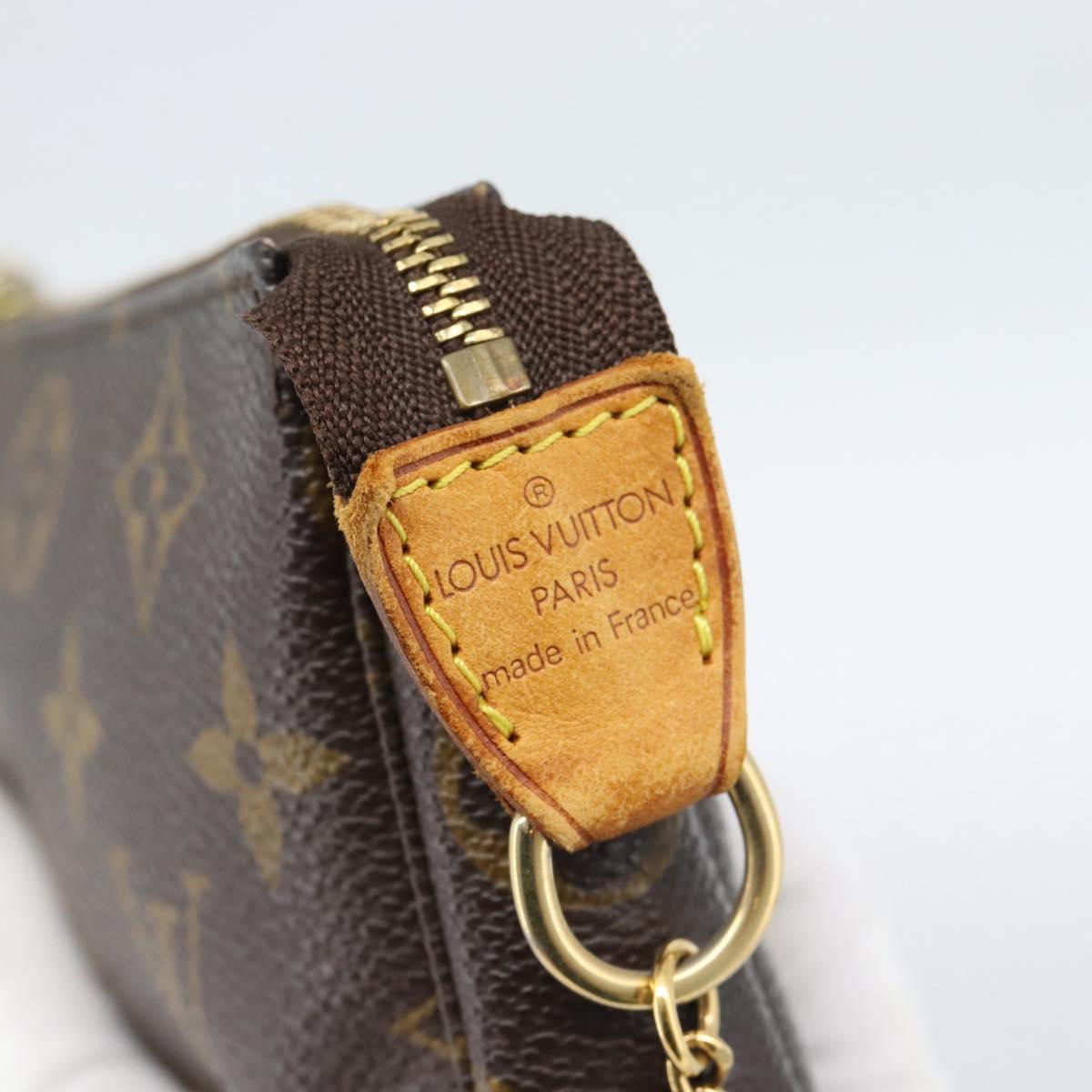 LOUIS VUITTON Monogram Mini Pochette Accessoires Pouch N41667 LV Auth BA13784A