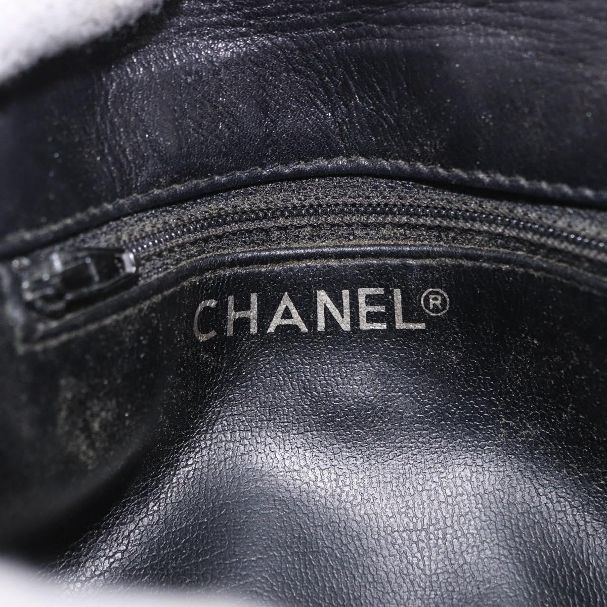 CHANEL Matelasse Waist Bag Lamb Skin Black Gold CC Auth BA13785A