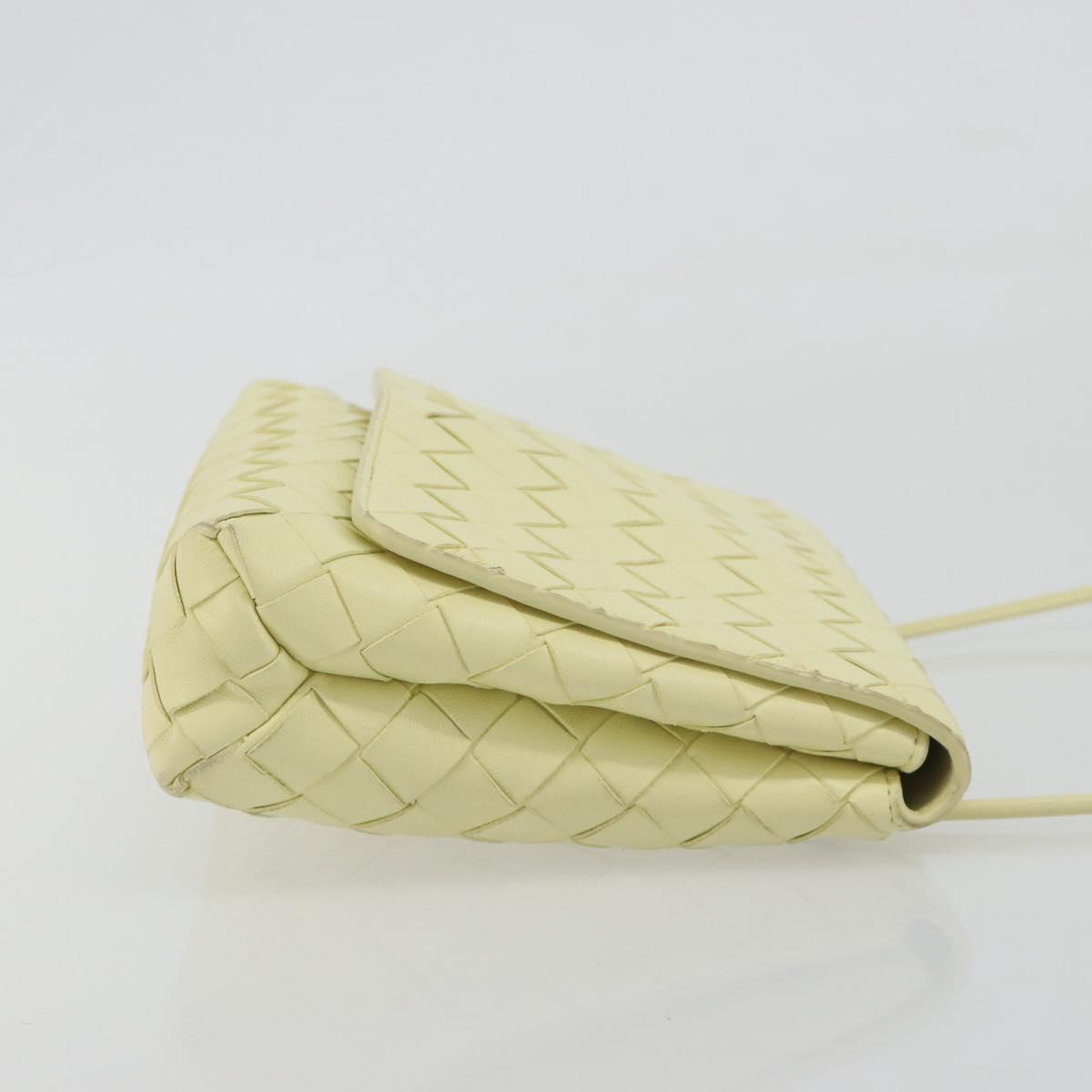 BOTTEGA VENETA INTRECCIATO Shoulder Bag Leather Cream Gold Auth BA13794V
