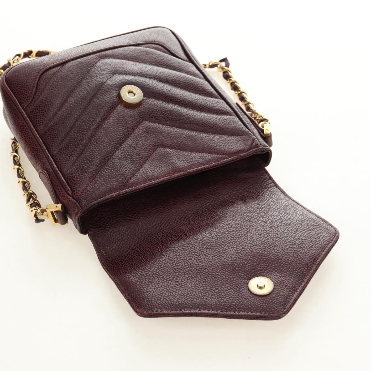 CHANEL Chain V Stitch Shoulder Bag Caviar Skin Bordeaux Gold CC Auth BA13825V