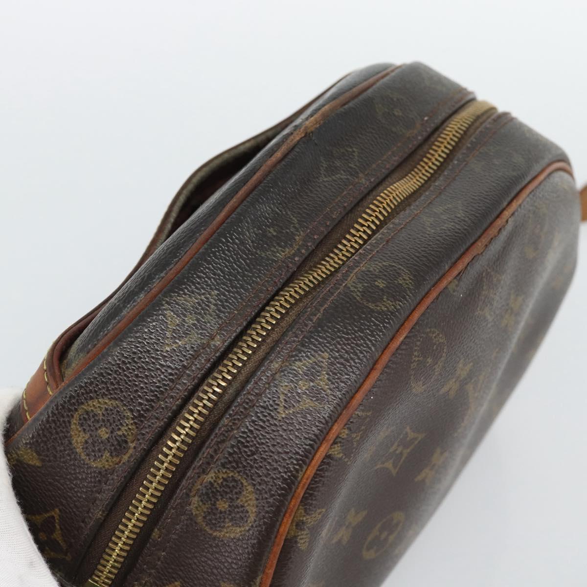 LOUIS VUITTON Monogram Blois Shoulder Bag M51221 LV Auth BA13921